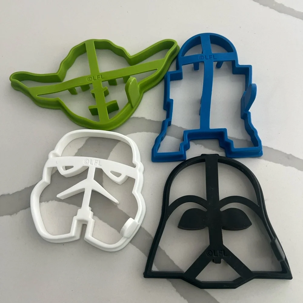 Williams Sonoma Star Wars Pancake Molds